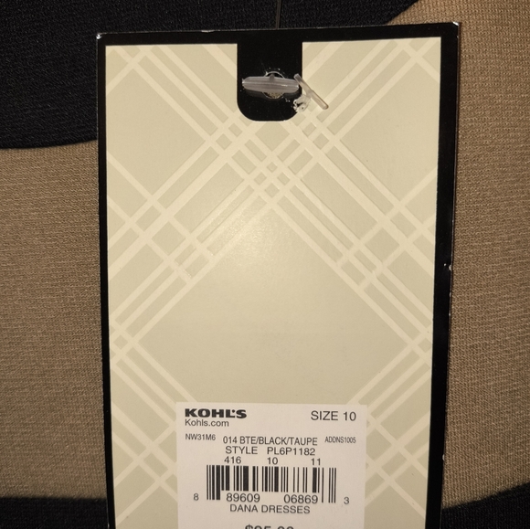 Dana Buchman Dress - Picture 5 of 5